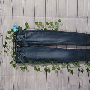 American Eagle size 4 Super Stretch Skinny Jeans